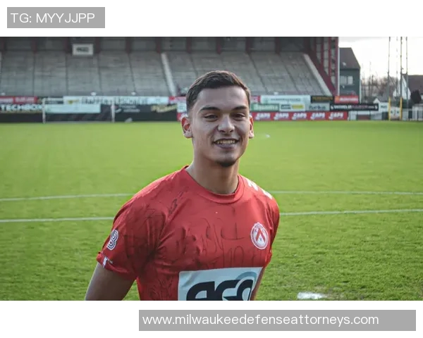 科特赖克与洛克伦激战正酣比分揭晓精彩瞬间回顾